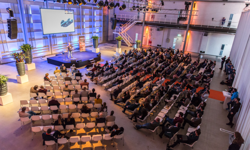 Dutch Craft Beer Conference spreker in de zaal